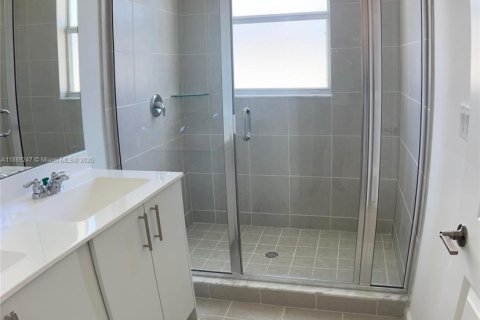 Снять в аренду виллу или дом в Хомстед, Флорида 3 спальни, № 2014519 - фото 20