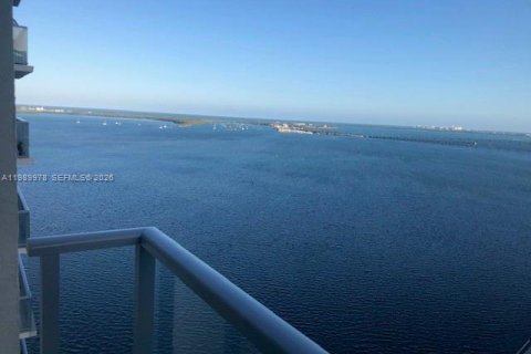 Condo in Miami, Florida, 2 bedrooms  № 2053074 - photo 3