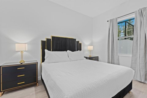 Touwnhouse à vendre à Davenport, Floride: 5 chambres, 155.24 m2 № 2412643 - photo 3