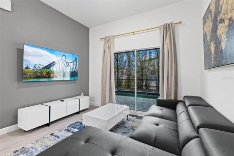 Touwnhouse à vendre à Davenport, Floride: 5 chambres, 155.24 m2 № 2412643 - photo 4