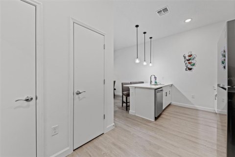 Touwnhouse à vendre à Davenport, Floride: 5 chambres, 155.24 m2 № 2412643 - photo 26