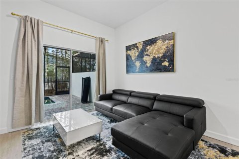 Touwnhouse à vendre à Davenport, Floride: 5 chambres, 155.24 m2 № 2412643 - photo 5
