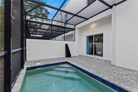 Touwnhouse à vendre à Davenport, Floride: 5 chambres, 155.24 m2 № 2412643 - photo 10
