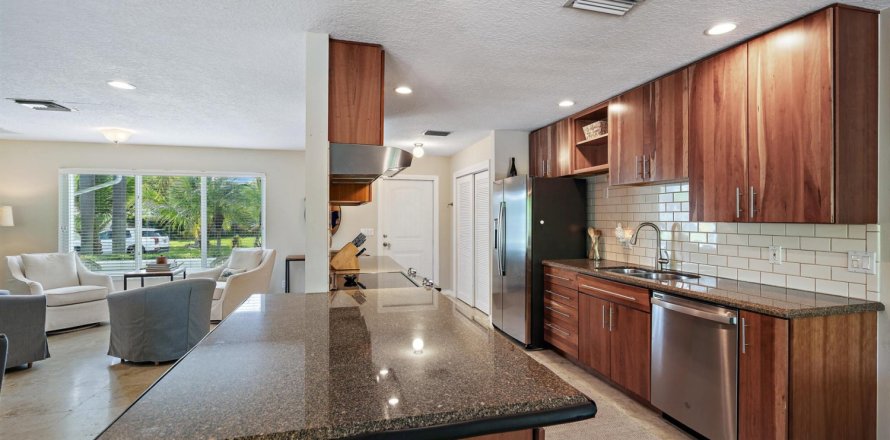 Casa en Tequesta, Florida 3 dormitorios, 148.83 m2 № 1019994