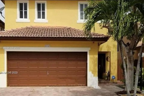 Villa ou maison à louer à Homestead, Floride: 4 chambres, 168.52 m2 № 1982533 - photo 1