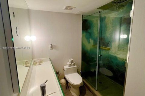 Купить кондоминиум в Майами-Бич, Флорида 45.06м2, № 1978505 - фото 12