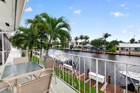 Condo in Fort Lauderdale, Florida, 2 bedrooms  № 2404301 - photo 14