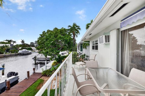 Condo in Fort Lauderdale, Florida, 2 bedrooms  № 2404301 - photo 18