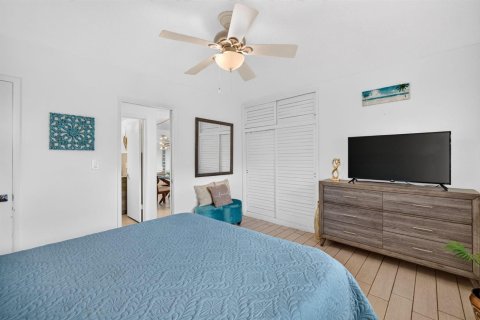 Condo in Fort Lauderdale, Florida, 2 bedrooms  № 2404301 - photo 21