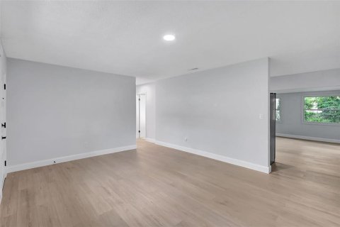 Casa en venta en Dunedin, Florida, 3 dormitorios, 145.3 m2 № 1835106 - foto 5