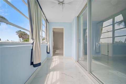 Copropriété à louer à Miami, Floride: 2 chambres, 107.77 m2 № 2062203 - photo 28