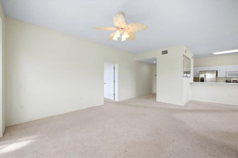 Copropriété à vendre à Sarasota, Floride: 2 chambres, 129.13 m2 № 2377962 - photo 10