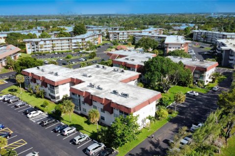 Copropriété à vendre à Lauderdale Lakes, Floride: 2 chambres, 85.47 m2 № 2050096 - photo 24