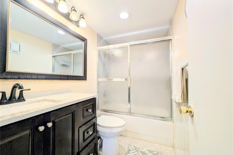 Copropriété à vendre à Lauderdale Lakes, Floride: 2 chambres, 85.47 m2 № 2050096 - photo 11