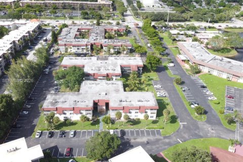 Copropriété à vendre à Lauderdale Lakes, Floride: 2 chambres, 85.47 m2 № 2050096 - photo 23