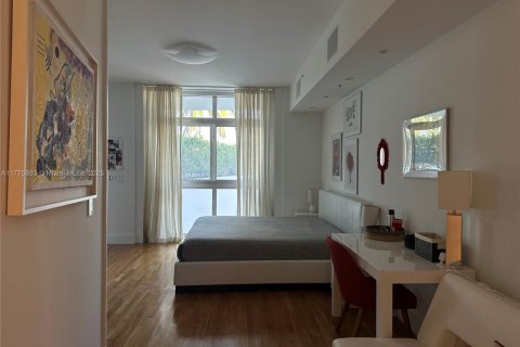 Condominio en alquiler en Miami Beach, Florida, 2 dormitorios, 134.71 m2 № 1711794 - foto 13