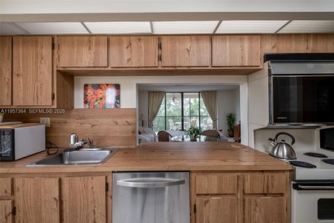 Condo à Plantation, Floride, 2 chambres  № 2018025