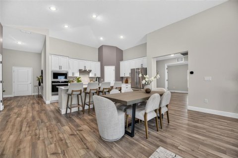 Villa ou maison à vendre à Wesley Chapel, Floride: 5 chambres, 228.26 m2 № 2421875 - photo 20