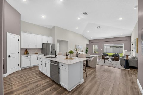 Villa ou maison à vendre à Wesley Chapel, Floride: 5 chambres, 228.26 m2 № 2421875 - photo 13