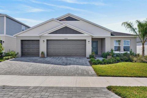 Villa ou maison à vendre à Wesley Chapel, Floride: 5 chambres, 228.26 m2 № 2421875 - photo 2