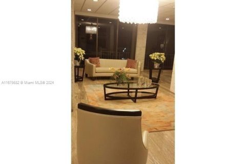 Condominio en alquiler en Hallandale Beach, Florida, 1 dormitorio, 80.82 m2 № 1699373 - foto 21