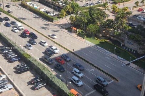 Condominio en alquiler en Hallandale Beach, Florida, 1 dormitorio, 80.82 m2 № 1699373 - foto 26