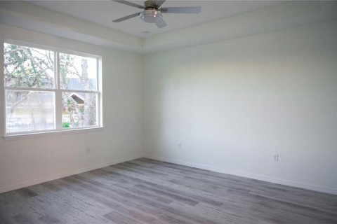 House in Citrus Springs, Florida 3 bedrooms, 18.58 sq.m. № 1810175 - photo 28