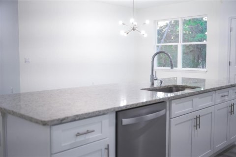 House in Citrus Springs, Florida 3 bedrooms, 18.58 sq.m. № 1810175 - photo 25
