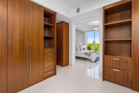 Купить кондоминиум в Бока-Ратон, Флорида 6 комнат, 437.76м2, № 2158542 - фото 23