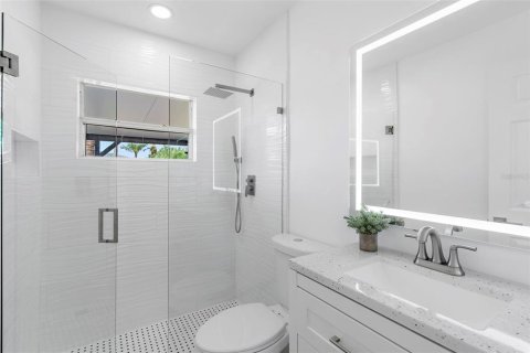House in Port Charlotte, Florida 3 bedrooms, 96.62 sq.m. № 1855950 - photo 15