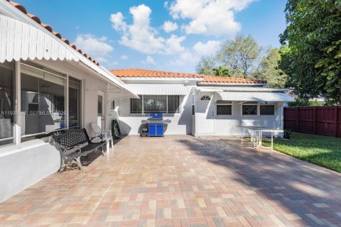 Купить виллу или дом в Бискейн-Парк, Флорида 3 спальни, 183.67м2, № 1996522 - фото 9