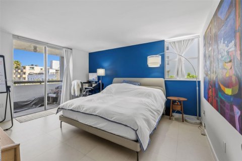 Condominio en venta en Miami Beach, Florida, 2 dormitorios, 93.83 m2 № 1779682 - foto 13