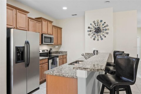 Adosado en venta en Kissimmee, Florida, 3 dormitorios, 161.46 m2 № 1720272 - foto 15
