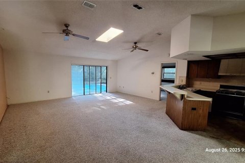 Villa ou maison à vendre à Dunnellon, Floride: 3 chambres, 144 m2 № 1911390 - photo 5