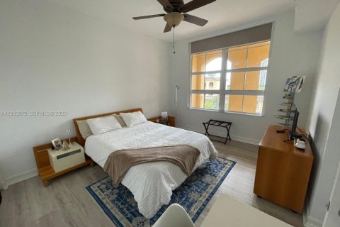 Condominio en venta en Aventura, Florida, 2 dormitorios, 124.77 m2 № 2153295 - foto 13