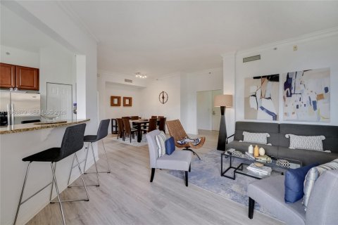 Condominio en venta en Aventura, Florida, 2 dormitorios, 124.77 m2 № 2153295 - foto 3