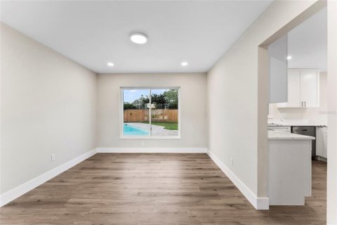 House in Tampa, Florida 3 bedrooms, 176.42 sq.m. № 1857878 - photo 19