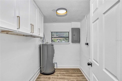 Villa ou maison à louer à Auburndale, Floride: 3 chambres, 134.89 m2 № 1800258 - photo 30