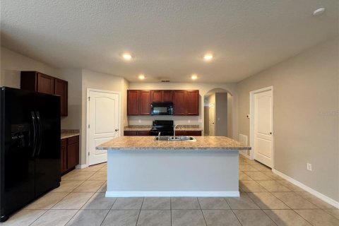 Casa en venta en Winter Haven, Florida, 4 dormitorios, 162.39 m2 № 1849504 - foto 5