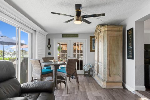 Villa ou maison à vendre à Saint Petersburg, Floride: 3 chambres, 192.49 m2 № 1885835 - photo 24