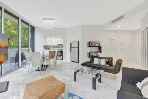 Condominio en venta en Aventura, Florida, 1 dormitorio, 84.54 m2 № 1728292 - foto 5