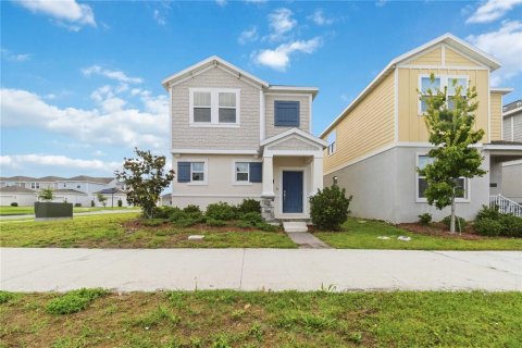 House in Kissimmee, Florida 3 bedrooms, 167.41 sq.m. № 2115206