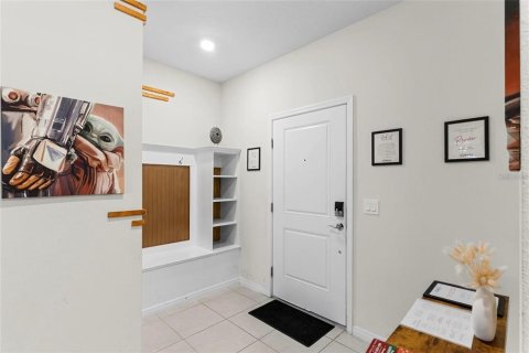Townhouse in Davenport, Florida 5 bedrooms, 211.91 sq.m. № 1853132 - photo 4