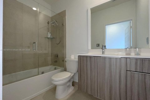 Купить кондоминиум в Дорал, Флорида 2 спальни, 104.89м2, № 1954011 - фото 16