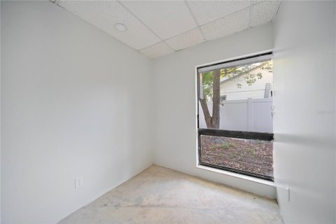 Immobilier commercial à vendre à New Port Richey, Floride: 325.16 m2 № 1636212 - photo 10