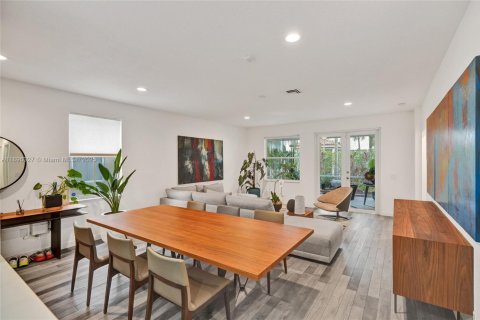 Casa en alquiler en Weston, Florida, 4 dormitorios, 185.53 m2 № 2014368 - foto 20