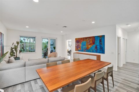 Casa en alquiler en Weston, Florida, 4 dormitorios, 185.53 m2 № 2014368 - foto 19