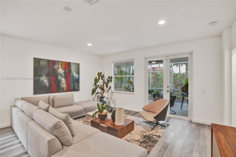 Casa en alquiler en Weston, Florida, 4 dormitorios, 185.53 m2 № 2014368 - foto 16