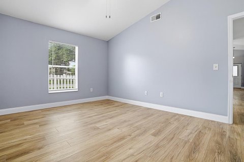 House in Orlando, Florida 3 bedrooms, 103.31 sq.m. № 2198920 - photo 14