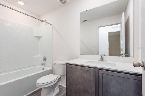 Villa ou maison à vendre à Deltona, Floride: 4 chambres, 171.03 m2 № 1852836 - photo 13